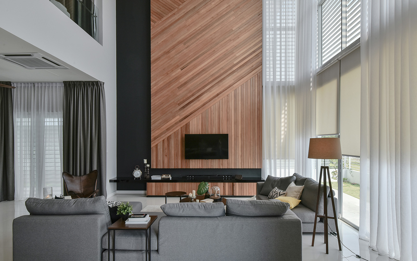 WIL’S 11 | The Roof Studio