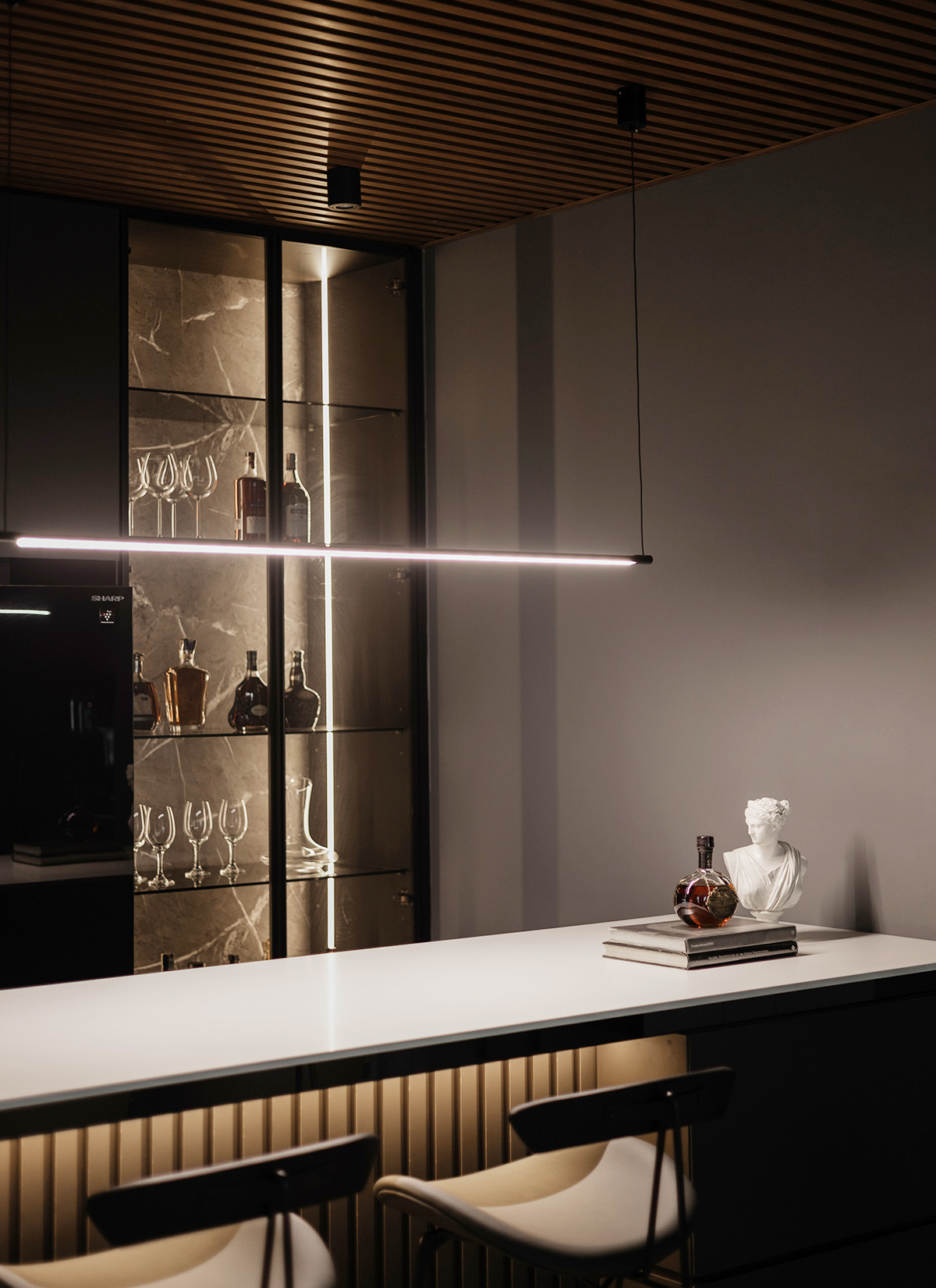 LUXURA 16 | The Roof Studio