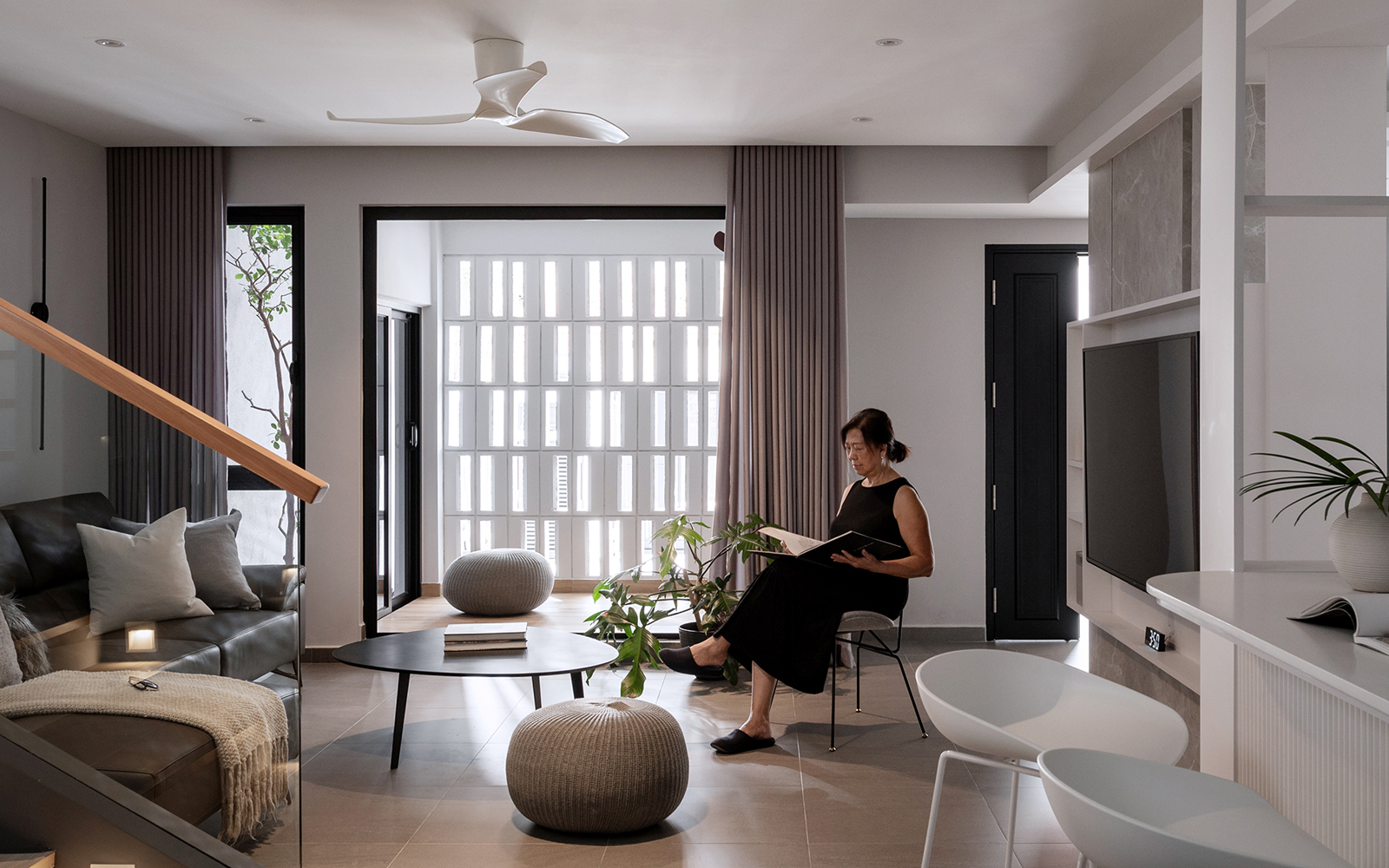 SOO’S 78 | The Roof Studio
